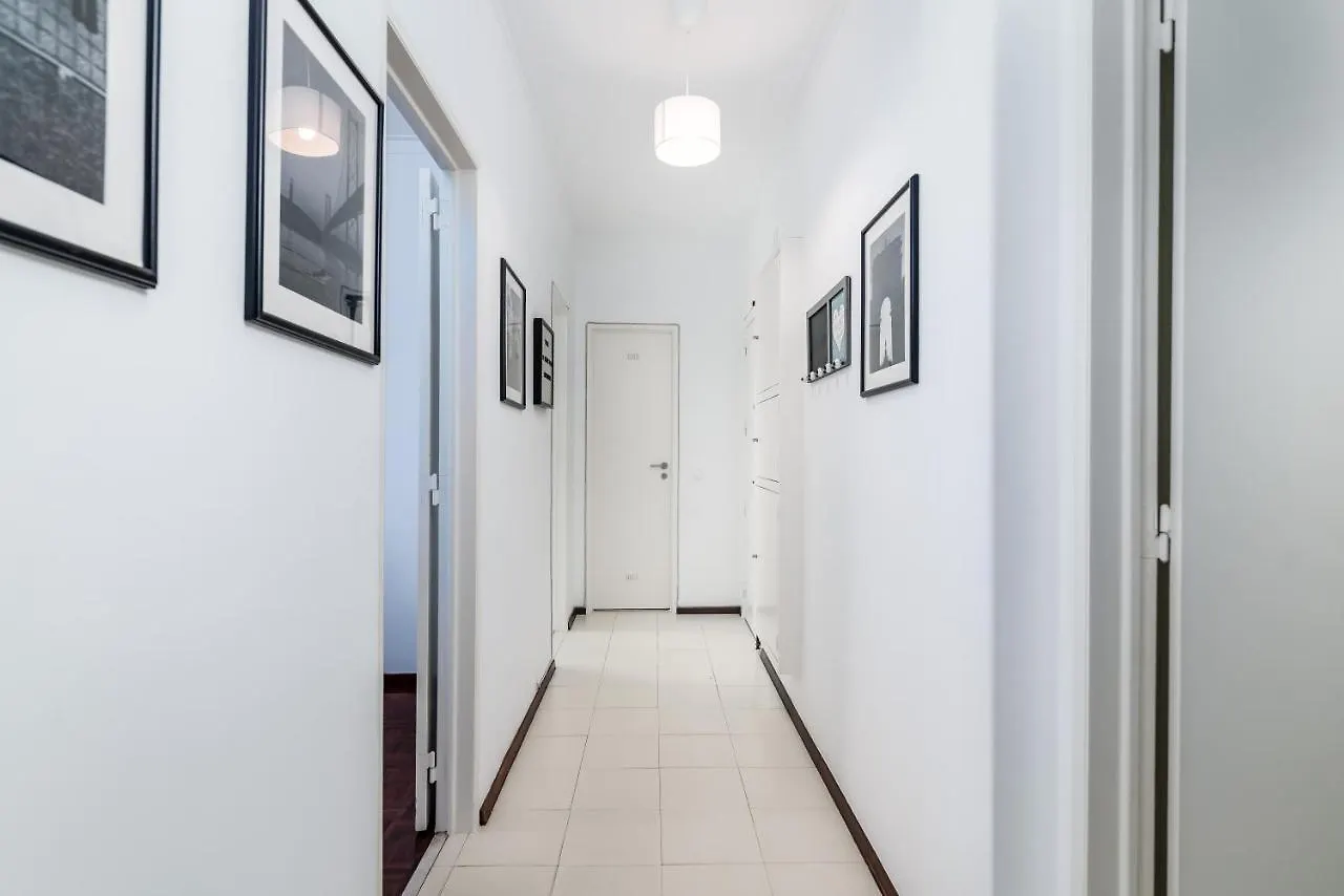 Go Native Lisbon - City Center Apartment